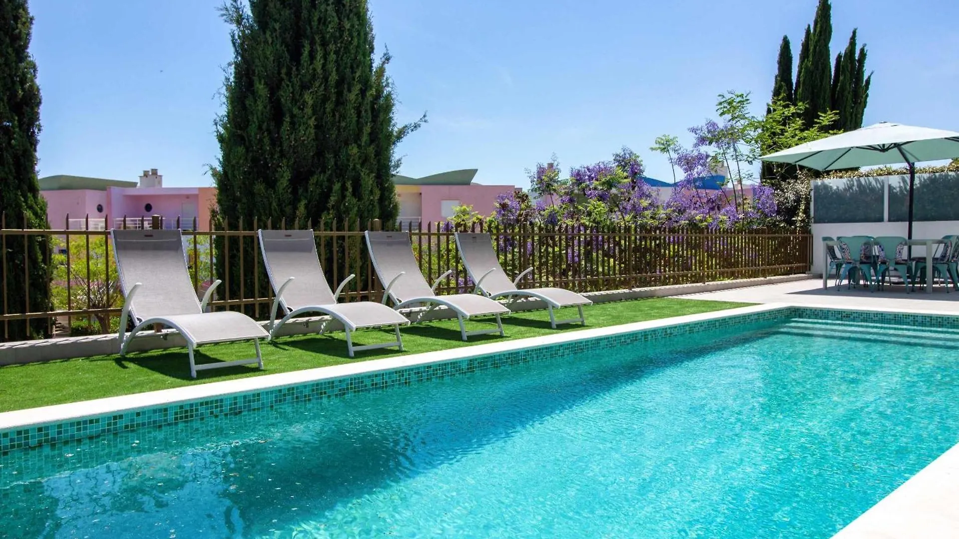 Orada 25 House - Luxurious & Games Room & Privat Pool & Gym Albufeira 0*,