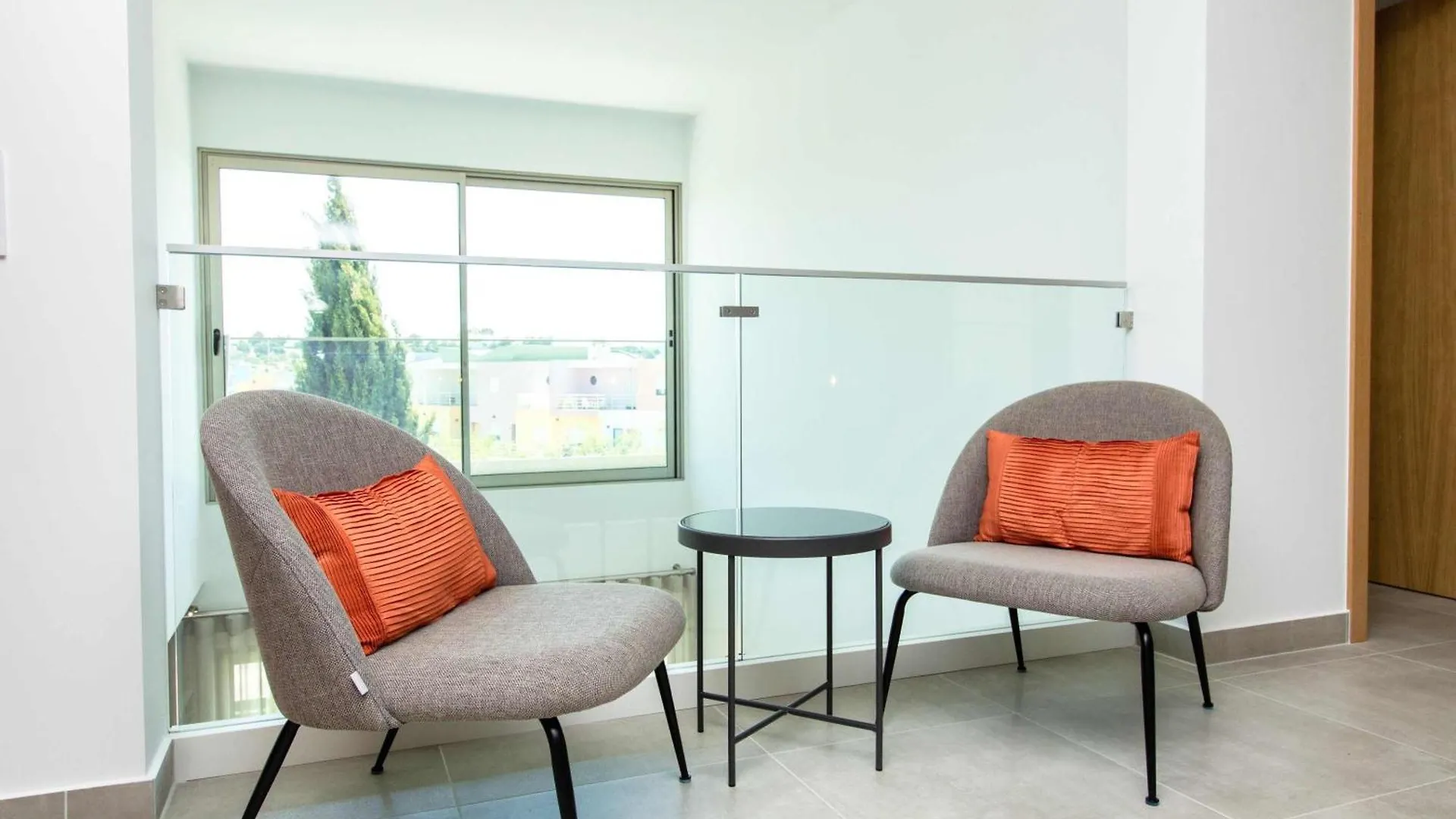 Orada 25 House - Luxurious & Games Room & Privat Pool & Gym Albufeira 0*,  Portugal